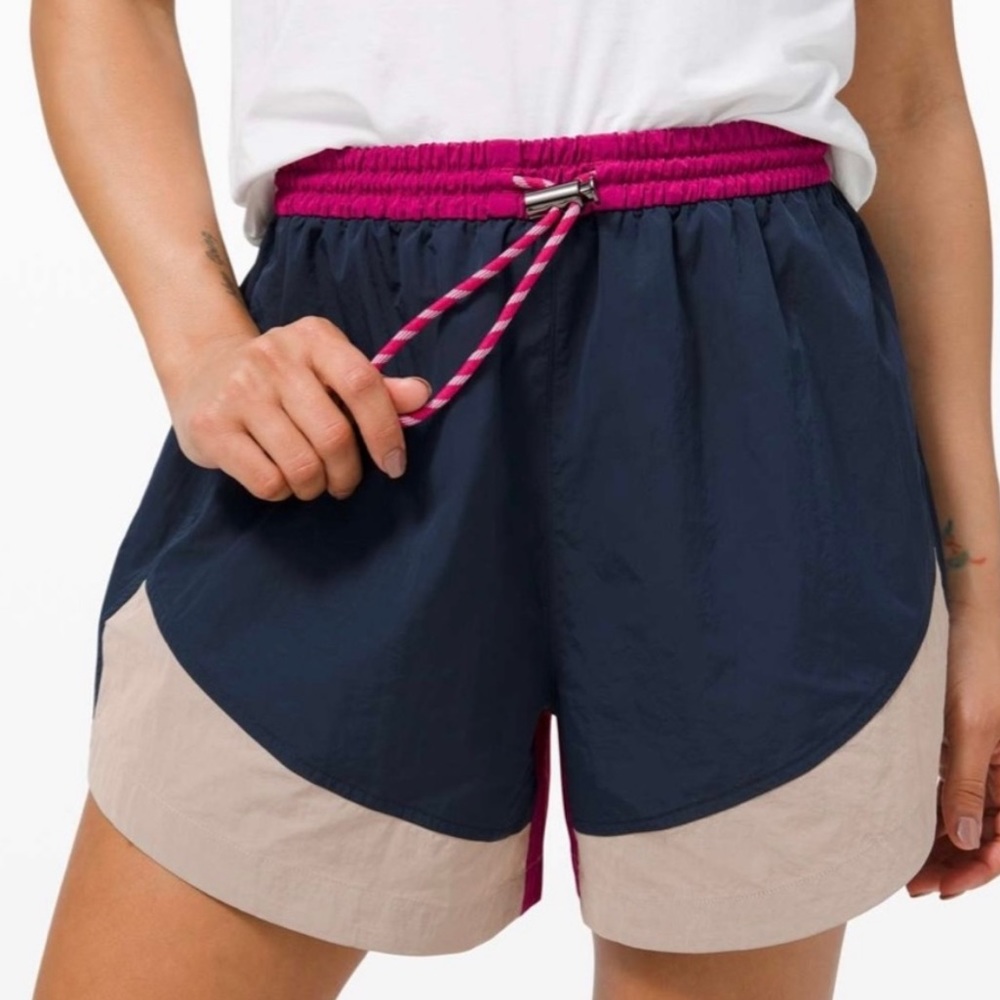 Lululemon evergreen shorts